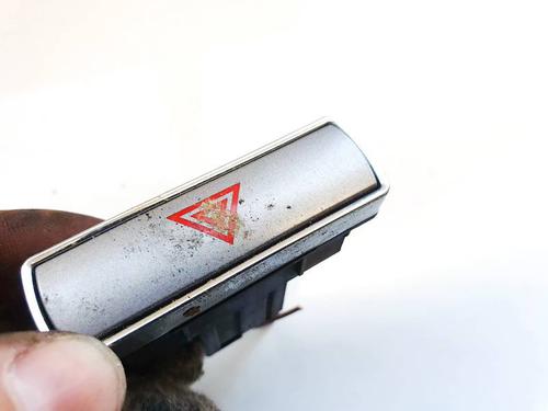 Warning switch FORD MONDEO IV (BA7) 2.5 | BP35310937I22 - Image 2