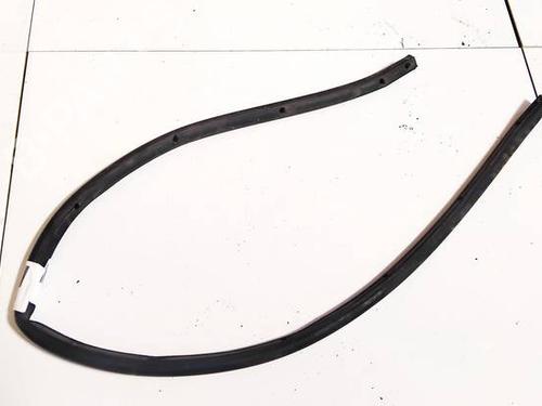 Gummiliste Gummiliste CHEVROLET HHR 2.4 (170 hp) 35051314 35051314