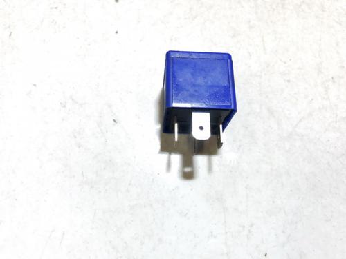 electronic-sensor-opel-astra-g-hatchback-t98-1998-1999-2000-2001-2002-2003-2004-2005-2006-2007-2008-2009-33521560 main image