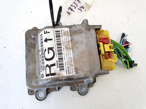 Used ECU airbags ECU airbags CHRYSLER VOYAGER IV (RG, RS) 2.5 CRD (141 hp) 32885685 32885685