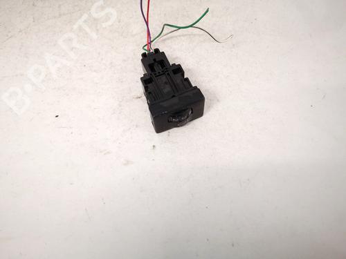 switch-toyota-verso-_r2_-2009-2010-2011-2012-2013-2014-2015-2016-2017-2018-35444291 main image