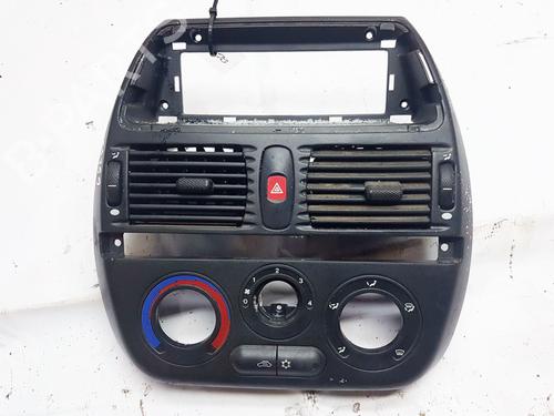 Used Air vent FIAT BRAVA (182_) 1.4 12 V (182.BA) (80 hp) 33107709
