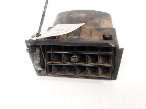 Used Air vent Air vent VW TRANSPORTER T4 Van (70A, 70H, 7DA, 7DH) 1.9 TD (68 hp) 32937030 32937030