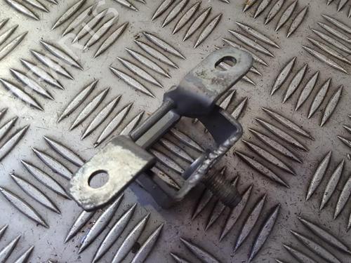 hingedoor-check-strap-nissan-note-e11-ne11-2005-2006-2007-2008-2009-2010-2011-2012-2013-35688924 main image
