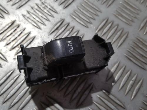 Used Switch Switch TOYOTA AVENSIS VERSO (_M2_) 2.0 D (CLM20_, CLM20R) (116 hp) 33501991 33501991