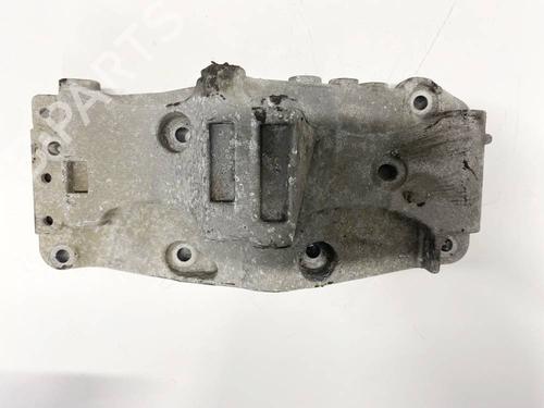 Used Support Support BMW 3 (F30, F80) 318 d (150 hp) 32574108 32574108