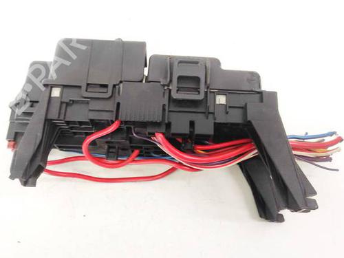 Used Fuse box Fuse box VOLVO V70 III (135) 2.5 T FlexiFuel (231 hp) 32955463 32955463