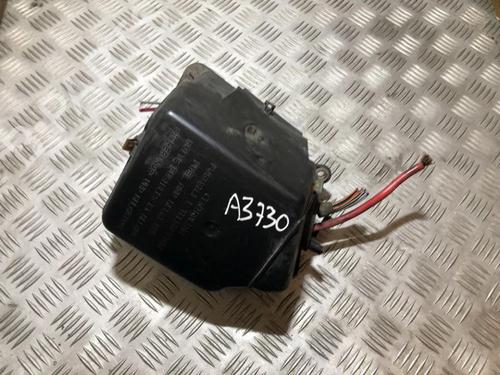 Used Fuse box Fuse box FIAT PUNTO (188_) 1.2 60 (188.030, .050, .130, .150, .230, .250) (60 hp) 33500149 33500149