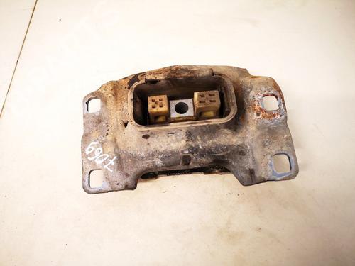 Used Engine mount Engine mount VOLVO V50 (545) D2 (114 hp) 32876045 32876045