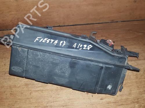 Used Fuse box Fuse box FORD FIESTA IV (JA_, JB_) 1.25 i 16V (75 hp) 33530954 33530954
