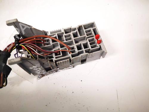Fuse box OPEL MERIVA A MPV (X03) 1.7 CDTI (E75) | BP32531399E1