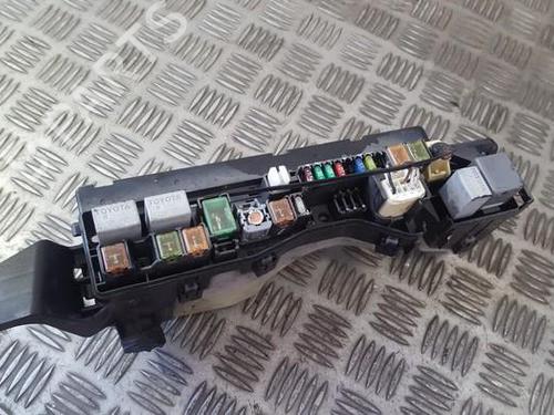 Used Fuse box Fuse box TOYOTA AVENSIS (_T25_) 2.0 D-4D (ADT250_, ADT250R) (126 hp) 33495481 33495481