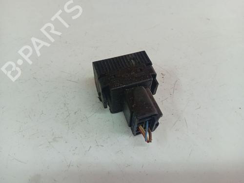 Switch VW TRANSPORTER T5 Van (7HA, 7HH, 7EA, 7EH) VR6 3.2 4motion | BP37505686I30 - Image 2