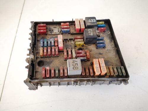 Used Fuse box Fuse box VW TOURAN (1T1, 1T2) 2.0 TDI (136 hp) 32915240 32915240