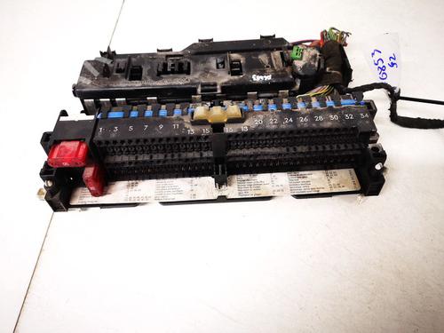 fuse-box-bmw-3-touring-e46-1999-2000-2001-2002-2003-2004-2005-33090391 main image