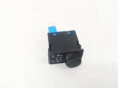 Used Switch Switch NISSAN PRIMERA Hatchback (P12) 2.2 Di (126 hp) 35056069 35056069