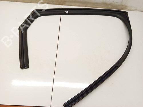 Used Rubber door seal Rubber door seal HYUNDAI TUCSON (NX4E, NX4A) 1.6 T-GDi (150 hp) 38578547 38578547