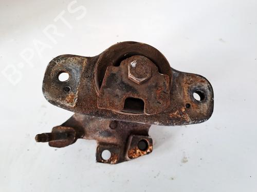 Used Engine mount Engine mount TOYOTA AYGO (_B1_) 1.4 D-4D (WNB10_, WNB10R) (54 hp) 32887287 32887287