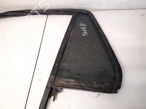 Panel rude bagtil venstre Panel rude bagtil venstre 35305960 35305960