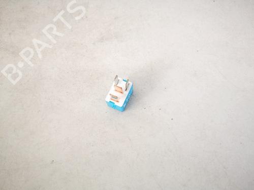 Electronic sensor TOYOTA RAV 4 II (_A2_) 2.0 D 4WD (CLA20_, CLA21_, CLA20R, CLA21R) | BP32900738M84 - Image 2