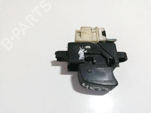 switch-nissan-almera-ii-hatchback-n16-2000-33502900 main image