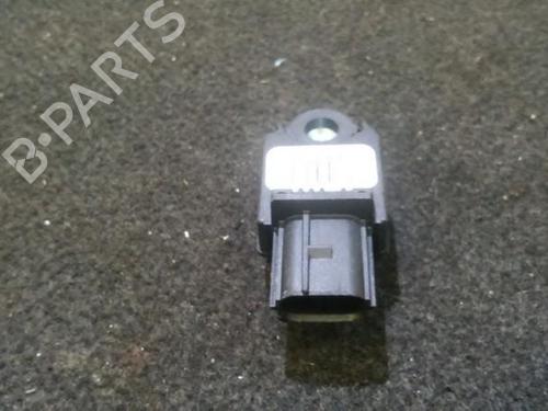 Used Electronic module Electronic module TOYOTA AVENSIS (_T25_) 2.0 D-4D (CDT250_, CDT250R) (116 hp) 33486016 33486016