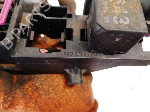 Fuse box AUDI Q5 (8RB) 3.2 FSI quattro | BP32595546E1