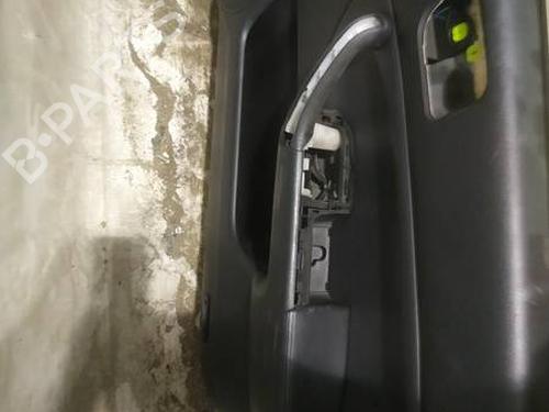 Høyre frontpanel Høyre frontpanel HONDA ACCORD VII (CL, CN) 2.2 i-CTDi (CN1) (140 hp) 37064145 37064145