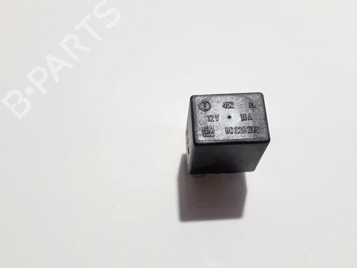 Used Electronic sensor Electronic sensor OPEL ASTRA G Hatchback (T98) 2.0 DI (F08, F48) (82 hp) 33528729 33528729