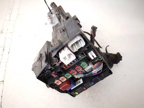 fuse-box-toyota-yaris-_p9_-2005-2006-2007-2008-2009-2010-2011-2012-2013-2014-32919944 main image