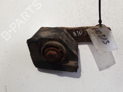 Used Engine mount BMW 1 (E87) 118 d (122 hp) 32571886