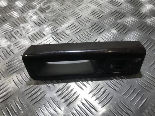 switch-volvo-v50-545-2003-2004-2005-2006-2007-2008-2009-2010-2011-2012-33490830 main image