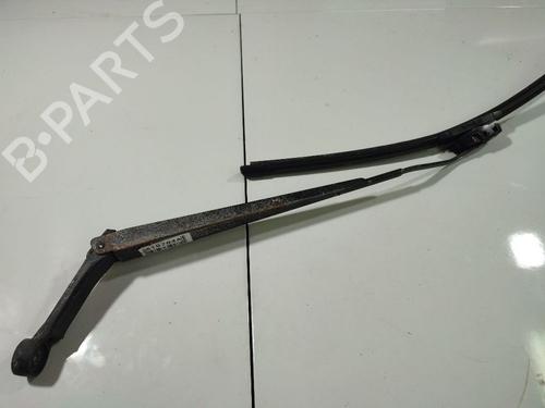 Used Front windshield wiper arm Front windshield wiper arm CHEVROLET AVEO / KALOS Saloon (T200) 1.4 (94 hp) 32554823 32554823