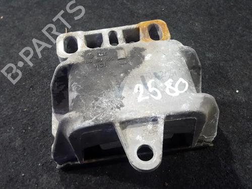 Used Engine mount Engine mount VW GOLF IV (1J1) 2.0 (115 hp) 33483504 33483504