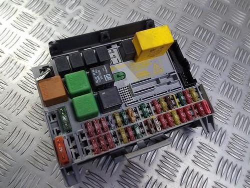Used Fuse box Fuse box OPEL VECTRA B (J96) 2.0 DTI 16V (F19) (101 hp) 33491950 33491950