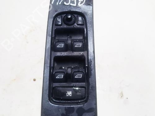 Used Switch Switch VOLVO XC60 I SUV (156) 2.4 D (175 hp) 33100688 33100688