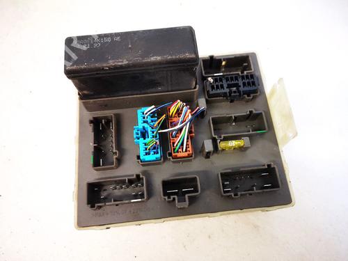 fuse-box-ford-focus-i-daw-dbw-1998-1999-2000-2001-2002-2003-2004-2005-2006-2007-2008-2009-33094824 main image