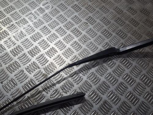 front-windshield-wiper-arm-rover-75-rj-1999-2000-2001-2002-2003-2004-2005-33497747 main image