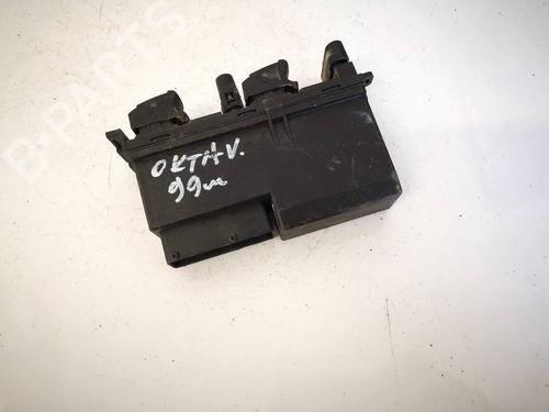 Switch AUDI A6 C5 (4B2, 4B4) 2.5 TDI | BP33489613I30 - Image 2