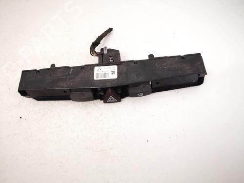 Used Warning switch Warning switch MERCEDES-BENZ S-CLASS (W220, V220) S 500 (220.075, 220.175, 220.875) (299 hp) 35433560 35433560
