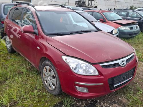 Used Parts HYUNDAI i30 Estate (FD) 1.6 4992889