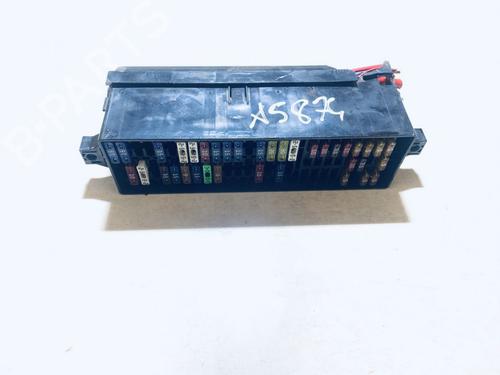 Used Fuse box Fuse box SKODA ROOMSTER (5J7) 1.4 TDI (80 hp) 33109467 33109467