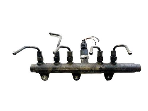 Used Injection rail Injection rail 35380943 35380943