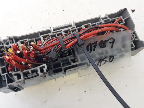 Fuse box OPEL MERIVA A MPV (X03) 1.7 CDTI (E75) | BP32878814E1 - Image 3