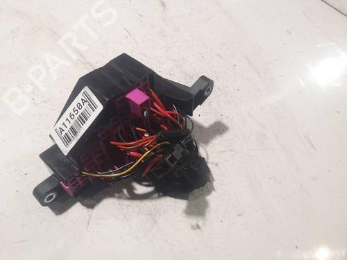 Fuse box VW GOLF V (1K1) 1.6 | BP39158593E1 - Image 2