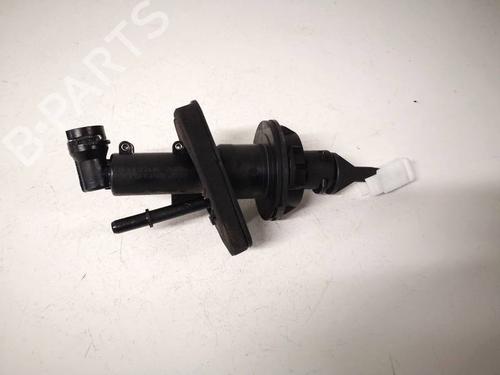 Used Clutch slave cylinder Clutch slave cylinder 37735847 37735847
