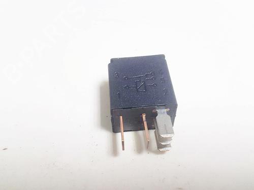 Used Electronic sensor Electronic sensor VOLVO S80 I (184) 2.4 (170 hp) 33104104 33104104