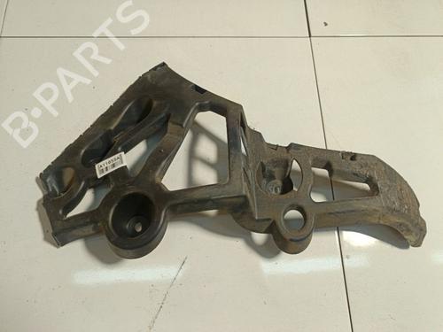 Used Rear bumper bracket Rear bumper bracket 34850390 34850390