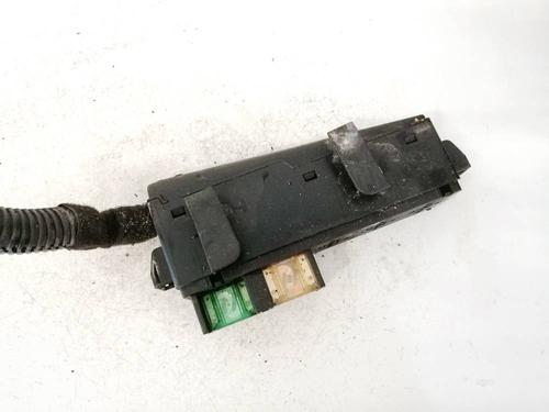 Fuse box OPEL SIGNUM Hatchback (Z03) 2.2 DTI (F48) | BP32585601E1 