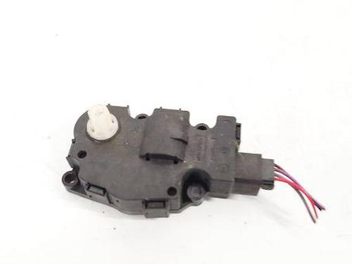 Used Electronic module Electronic module BMW 5 (F10) 520 d (184 hp) 39604633 39604633